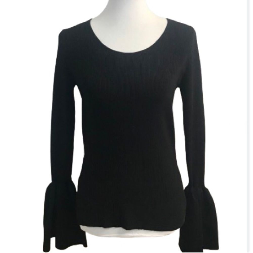 Elizabeth & James | Willow Bell Sleeve Ribbed Top M